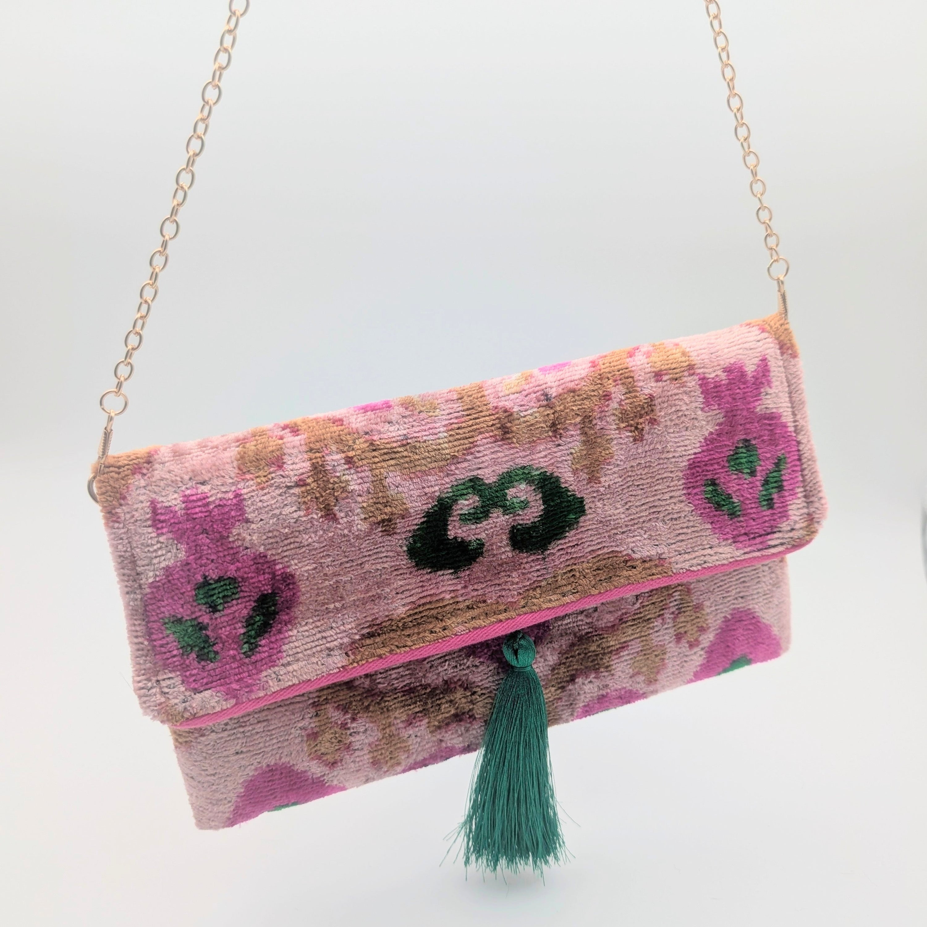 IKAT_VELVET_CLUTCH_AMALA_Pink_Green