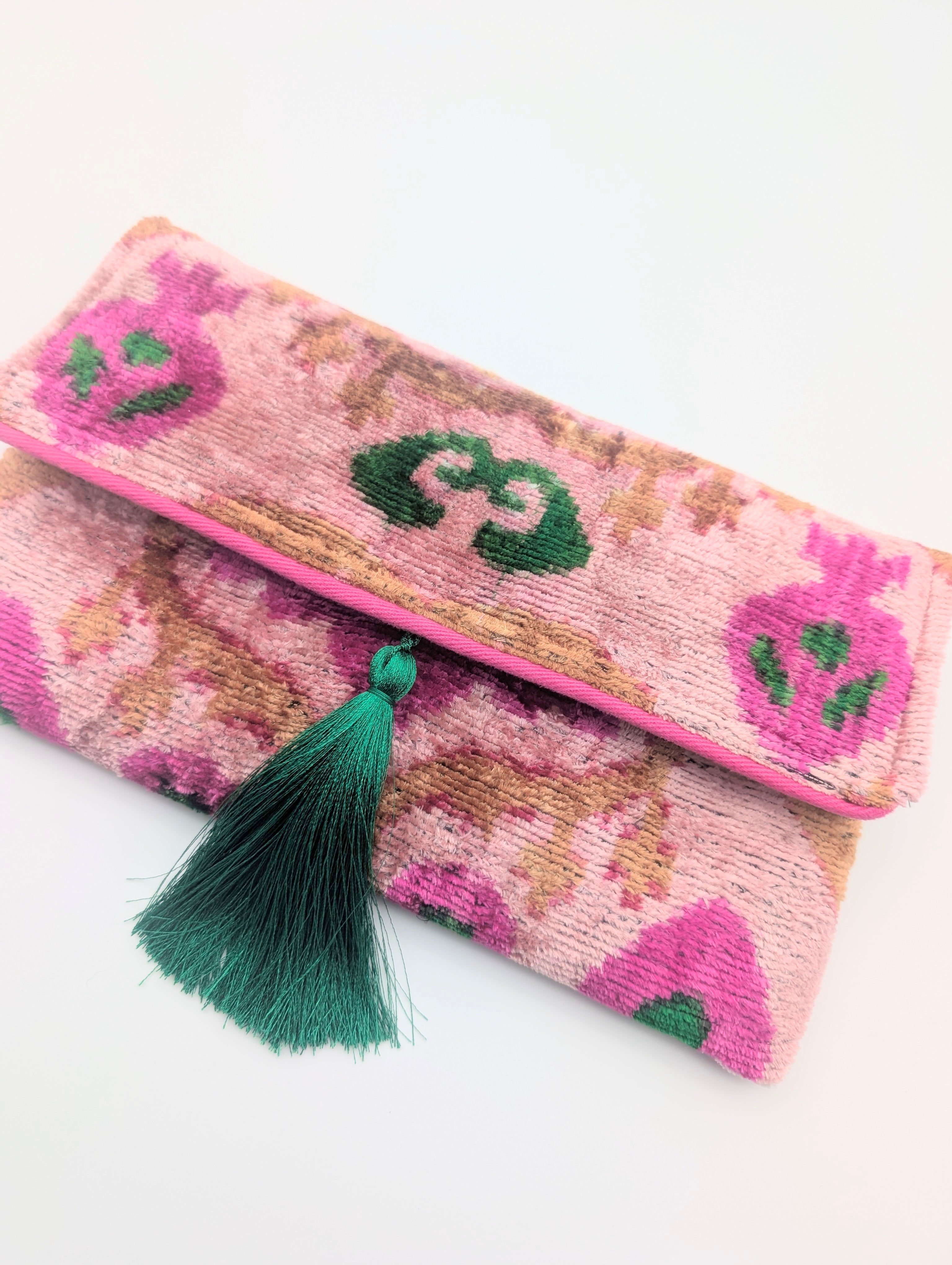 IKAT VELVET CLUTCH AMALA Pink Green