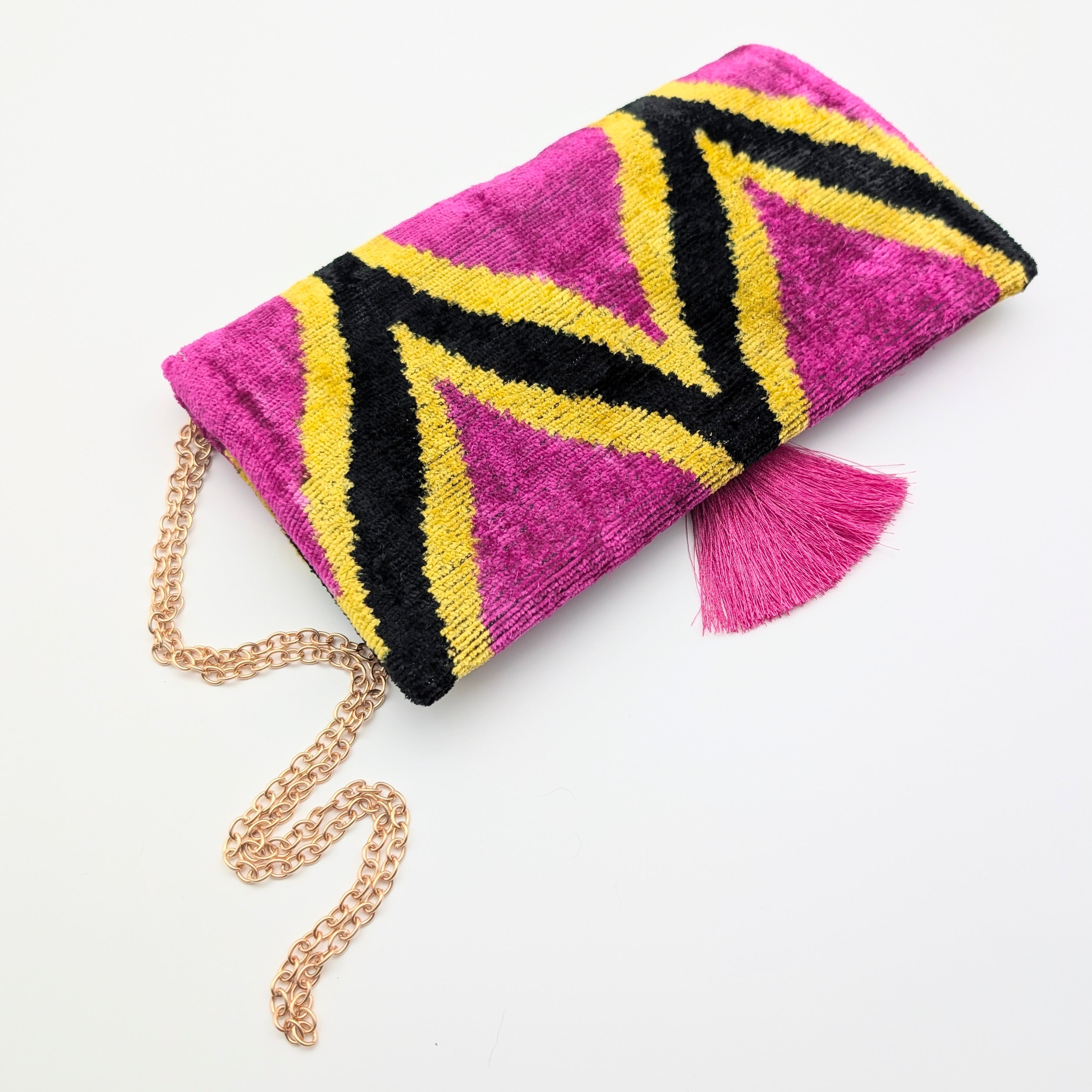 IKAT VELVET CLUTCH CHLOÉ Magenta Black Yellow