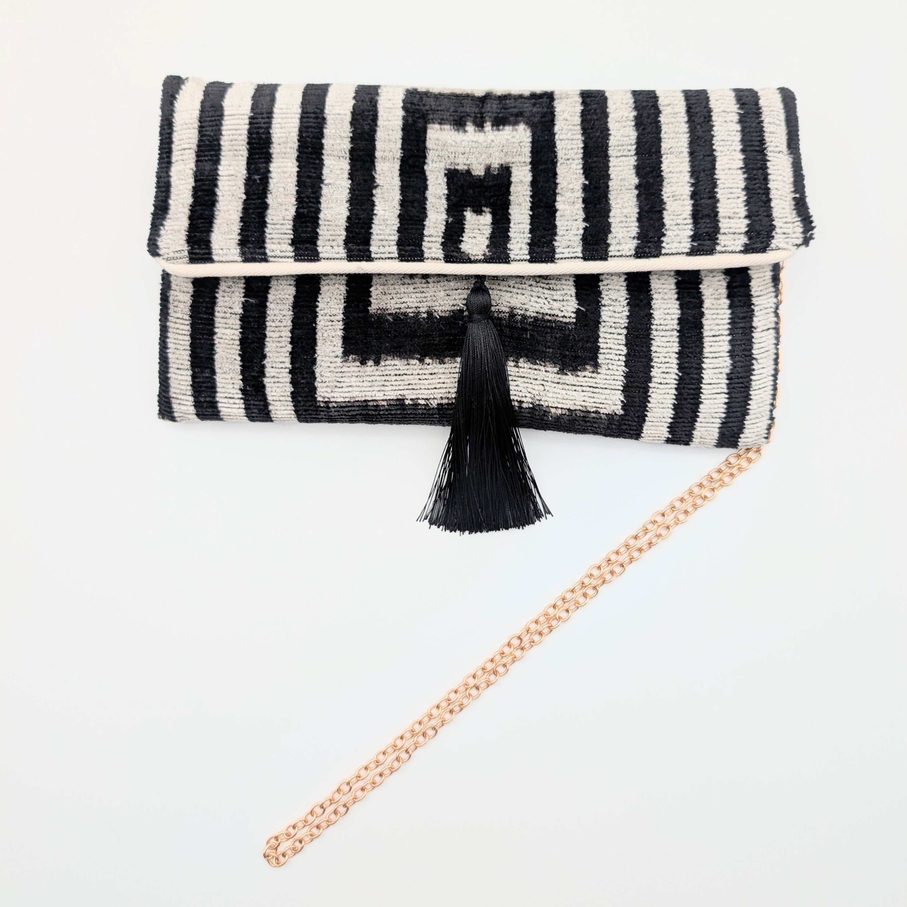IKAT SILK CLUTCH CELINE Black White Graphic