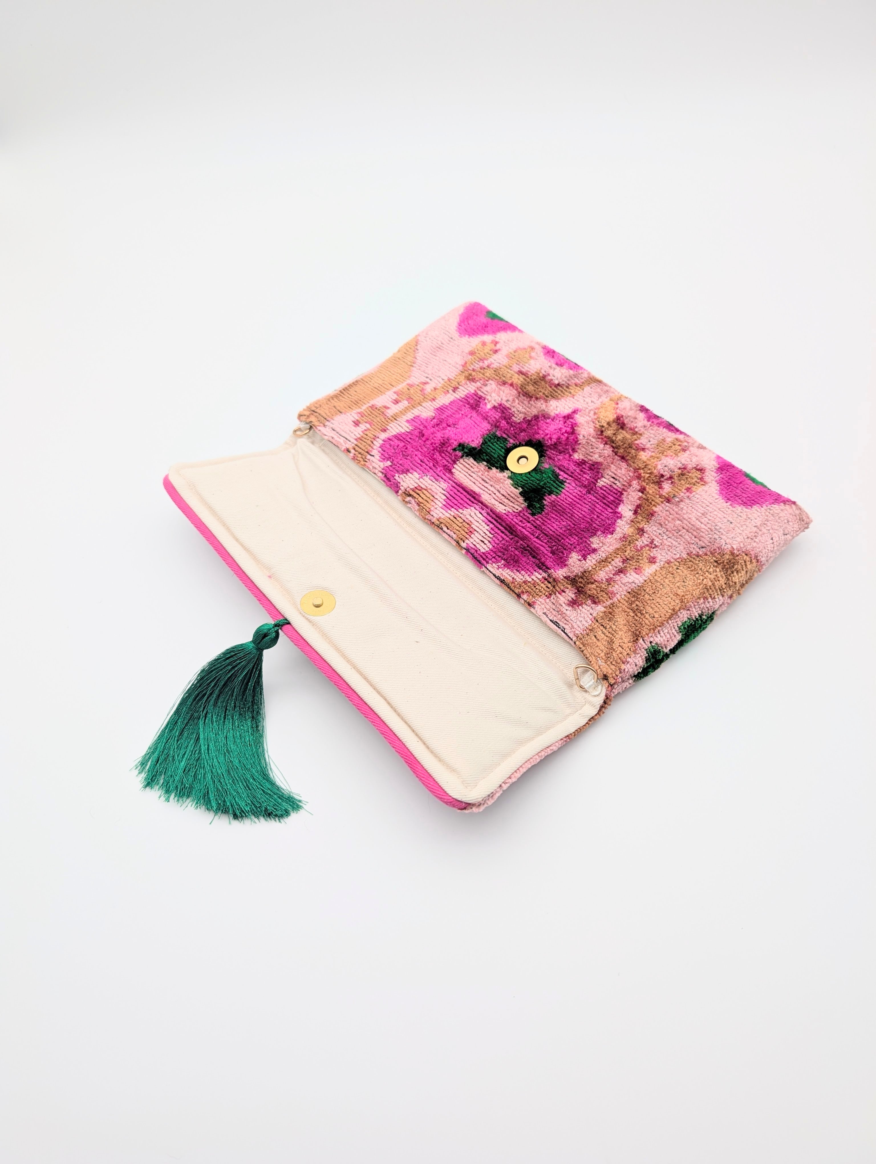 IKAT VELVET CLUTCH AMALA Pink Green