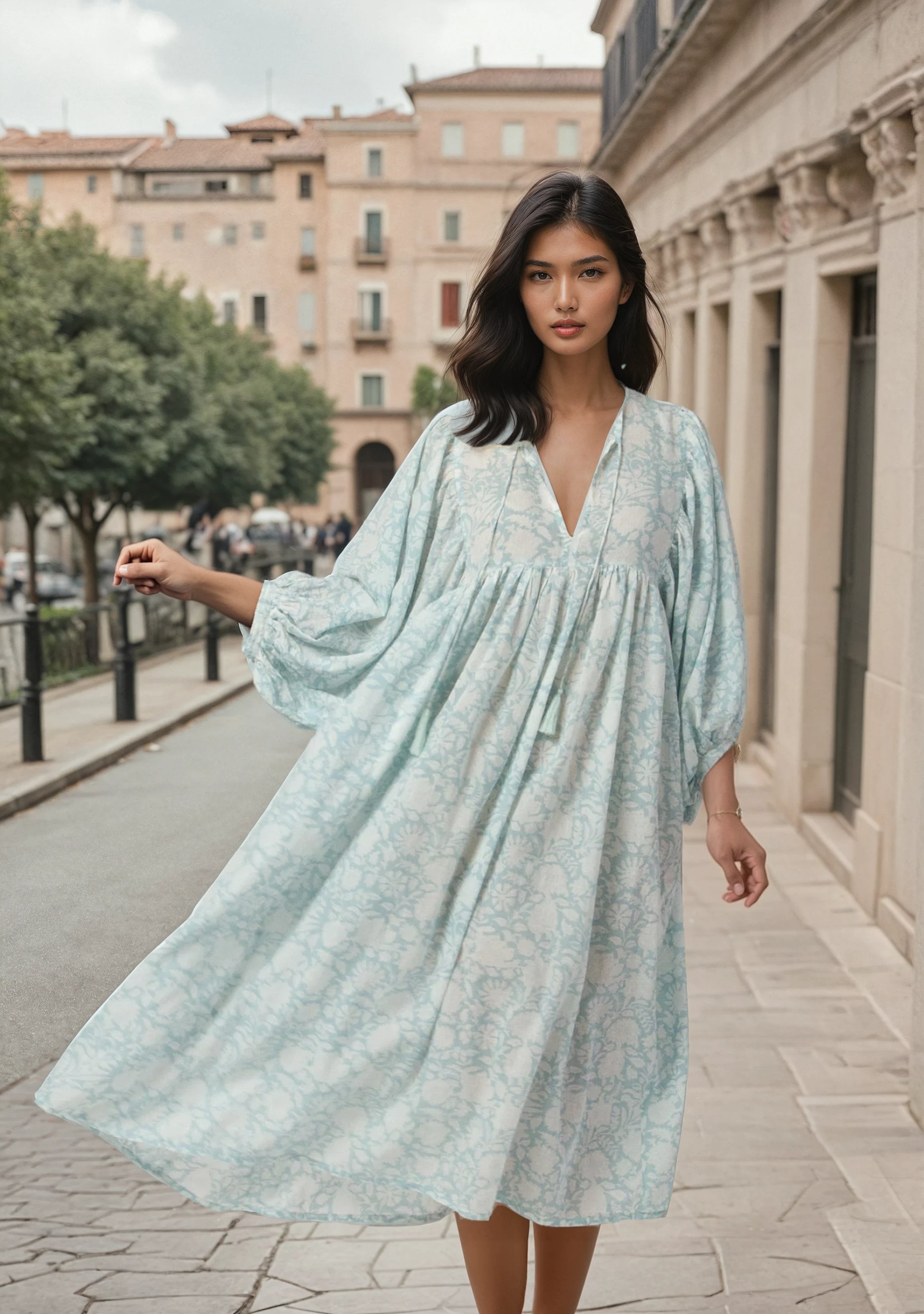 MIDI DRESSES