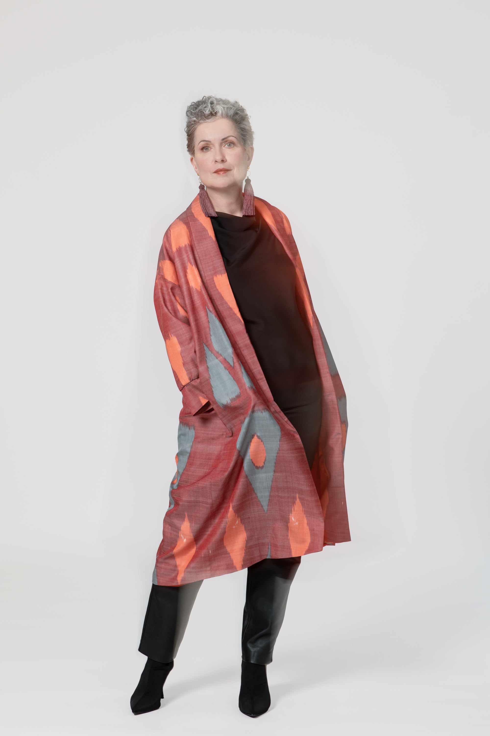 IKAT SILK OVERSIZE COAT Triangle Garnet