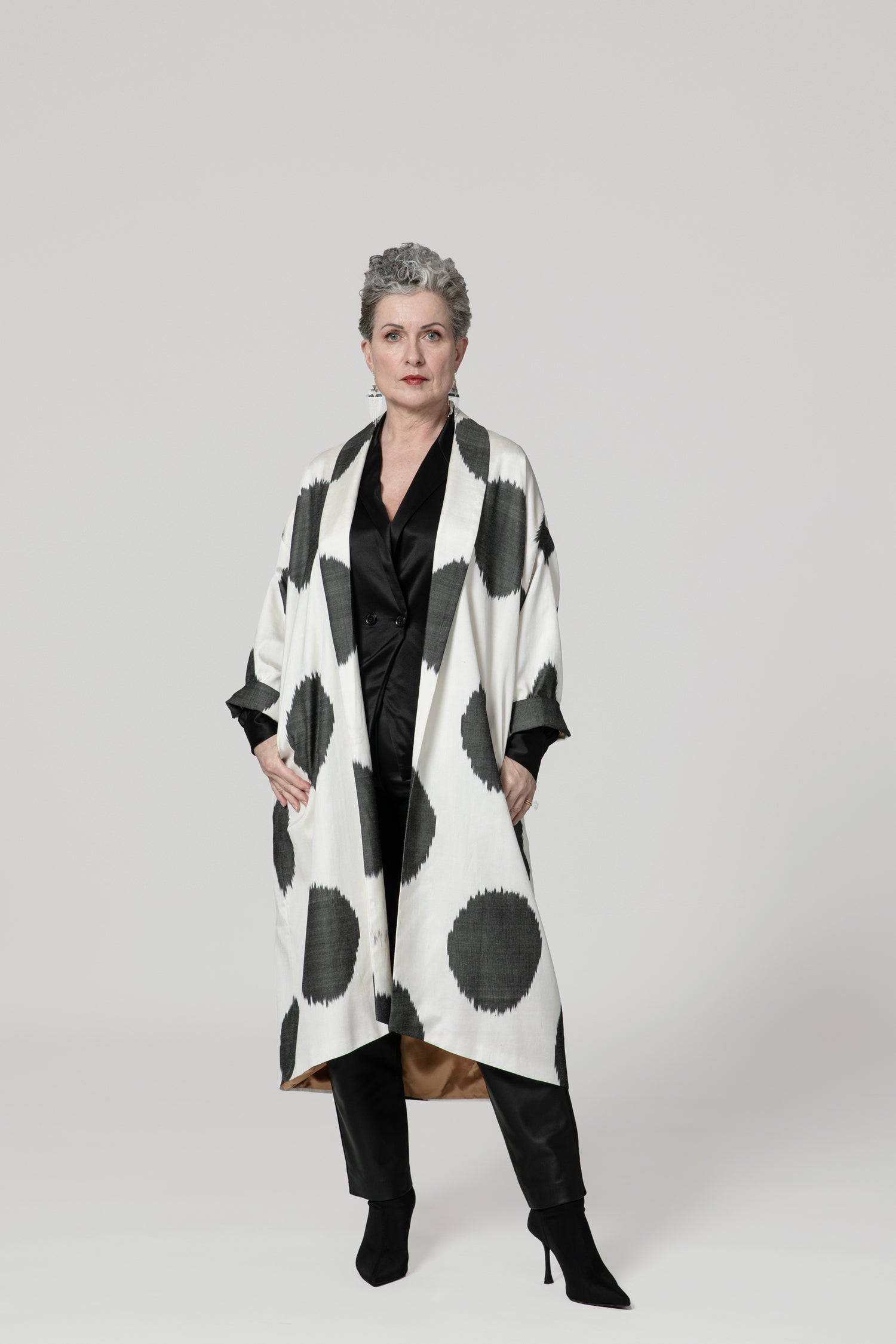 IKAT OVERSIZE COAT Dots White