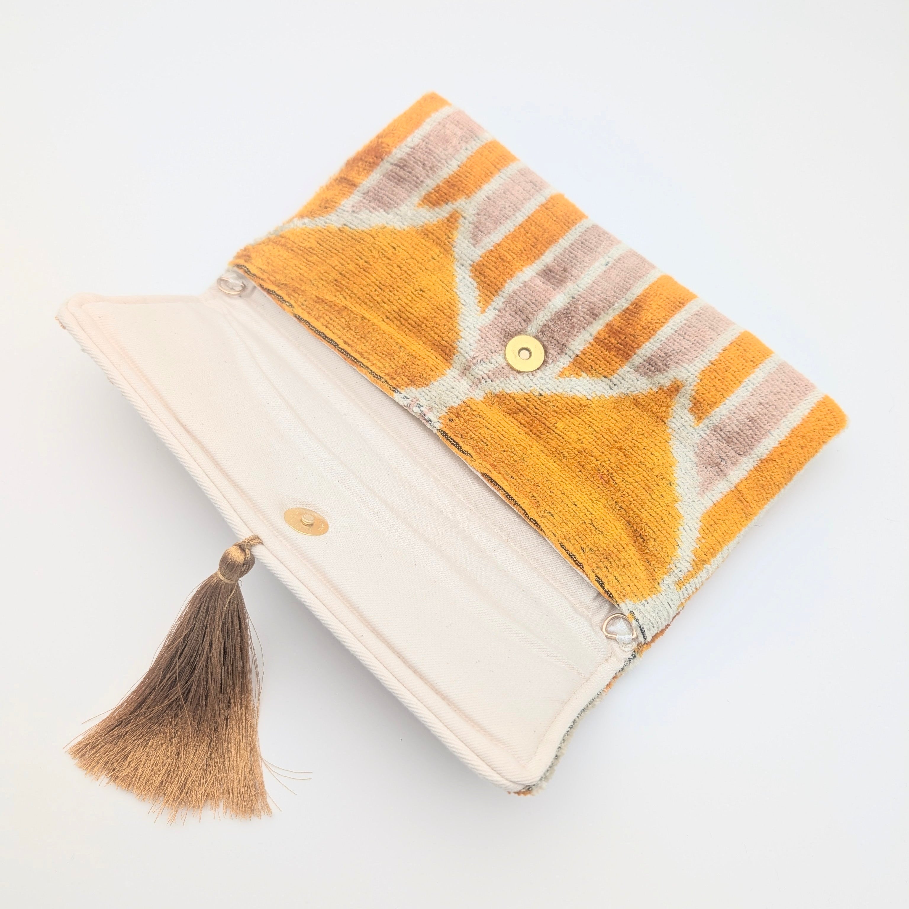 IKAT_VELVET_CLUTCH_ALIYA_Yellow_Sand