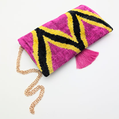IKAT VELVET CLUTCH CHLOÉ Magenta Black Yellow 