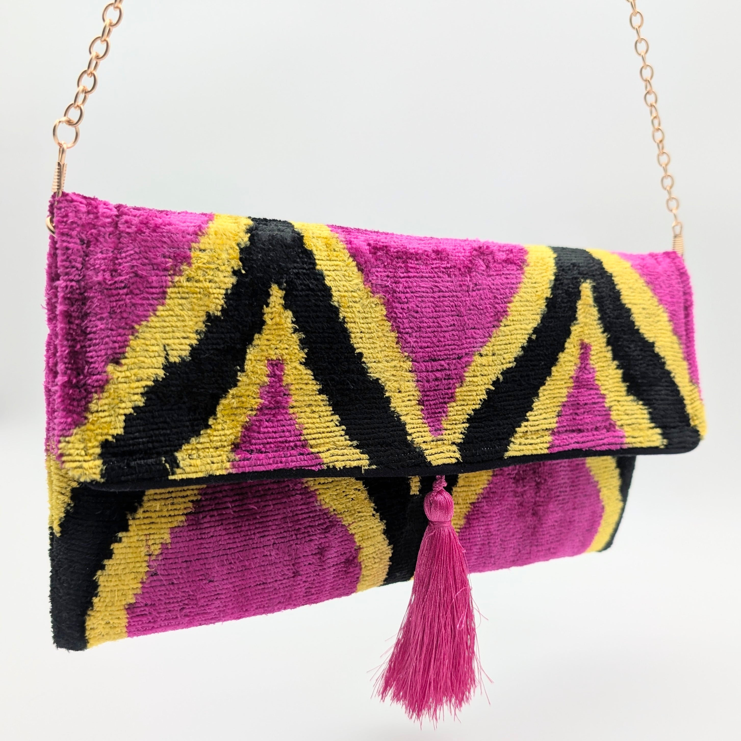 IKAT VELVET CLUTCH CHLOÉ Magenta Black Yellow 