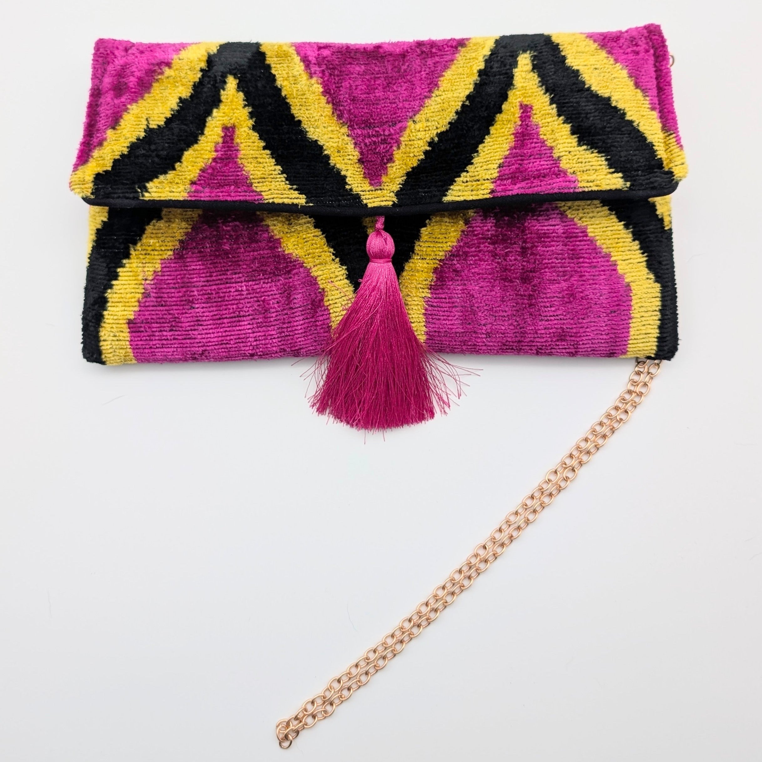 IKAT VELVET CLUTCH CHLOÉ Magenta Black Yellow