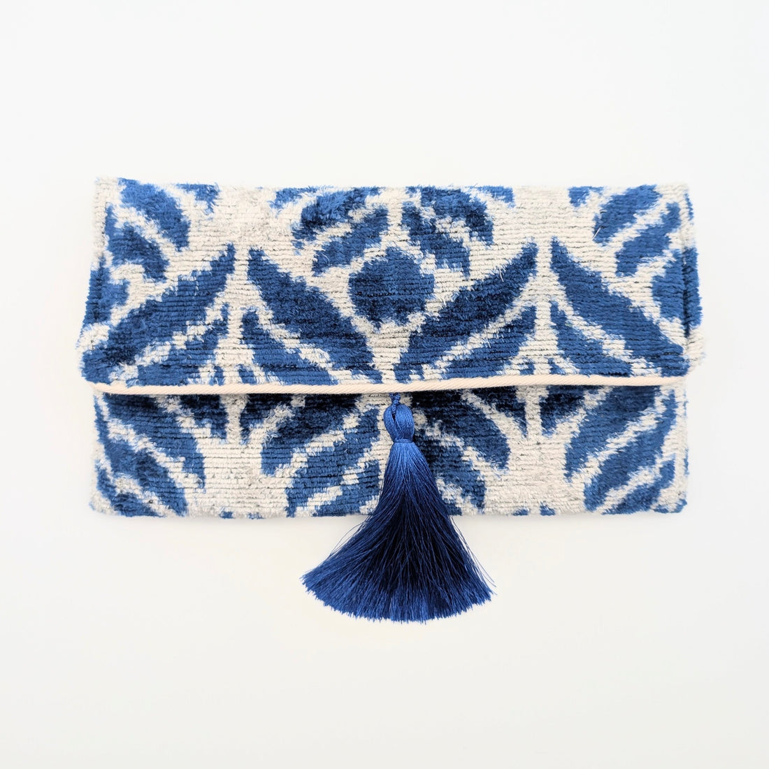 IKAT VELVET CLUTCH IRINA Royal Blue White